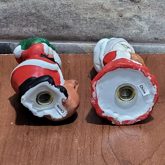 Vintage Santa Claus & Mrs Claus Ceramic Salt & Pepper Shaker Set - Picture 5 of 9